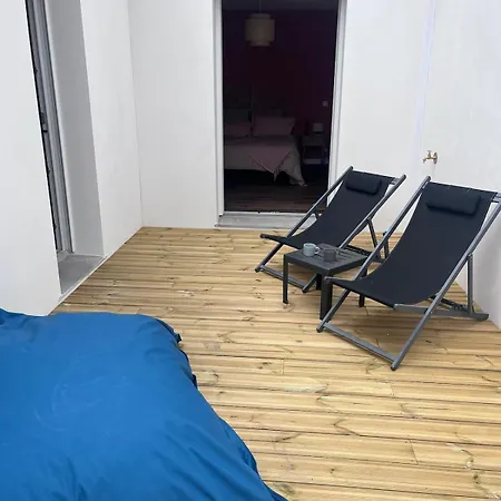 Maison De Entre Foret Et