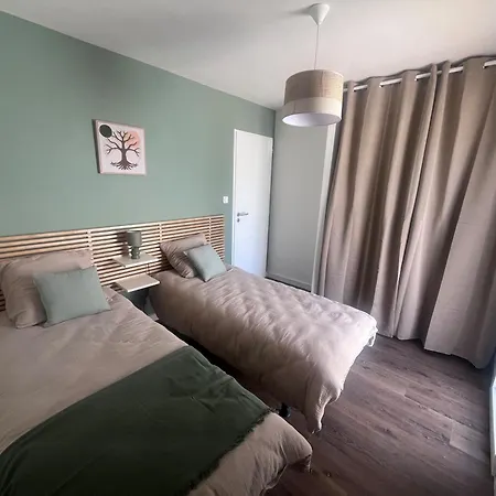 Maison De Entre Foret Et Nyaraló